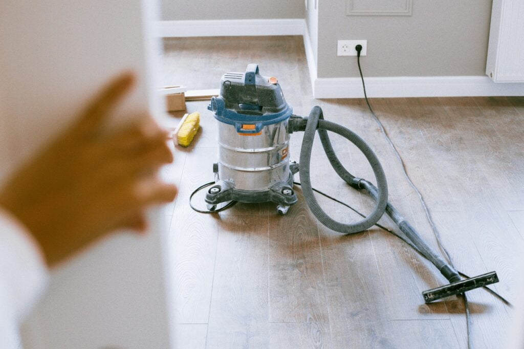 A shop vac in the newly renovated room, necessary for post-construction cleaning