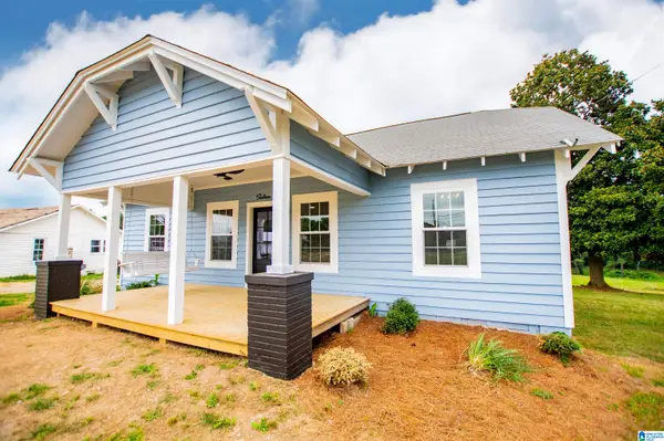 Deep house cleaning services in Woodland, AL for kitchens, bathrooms, and living areas