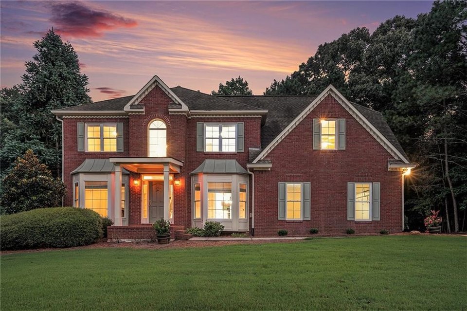 Experienced residential house cleaning experts in Winston GA